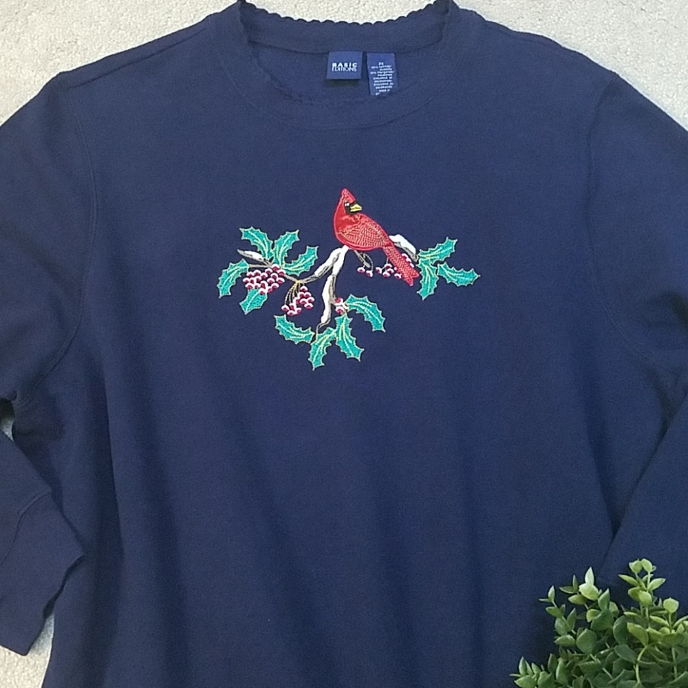 Basic Editions Holiday Sweatshirt - image 1